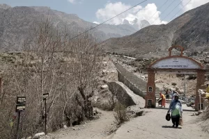 Muktinath temple enetrence photo Muktinath temple enetrence photo